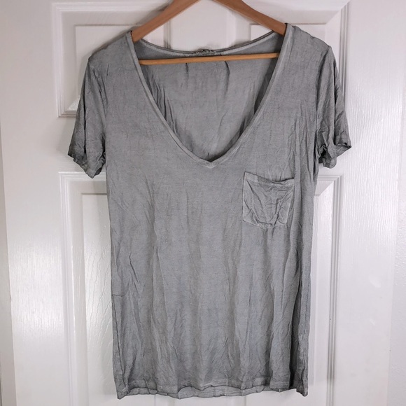 POL Grey Pocket V-Neck Tee - Picture 4 of 5